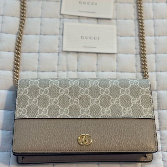Gucci Tan and Gray Crossbody Bag with Gold-Tone Chain - Picture 1 of 11